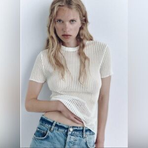 Zara Short Sleeve Ribbed Tshirt